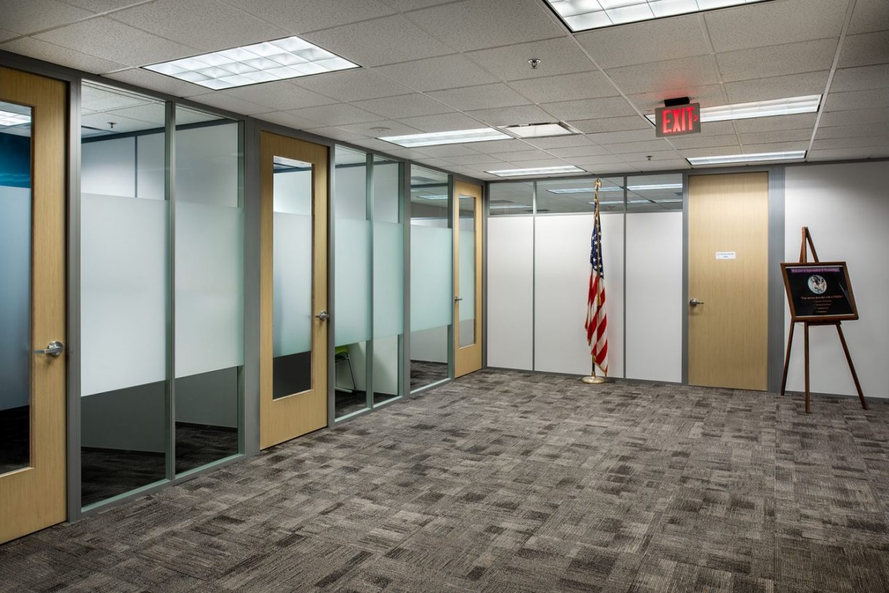 DFAS2_Officedoors_1_8103853-HDR